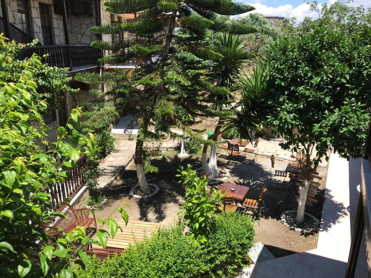 Lemon Boutique Hotel *